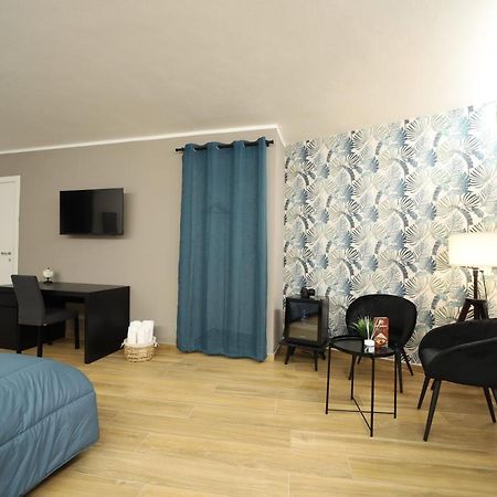 Bosco Suites 카리니 외부 사진